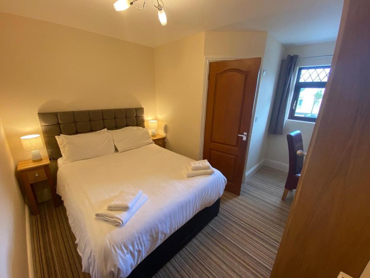 Gwbert Hotel Cardigan Esterno foto